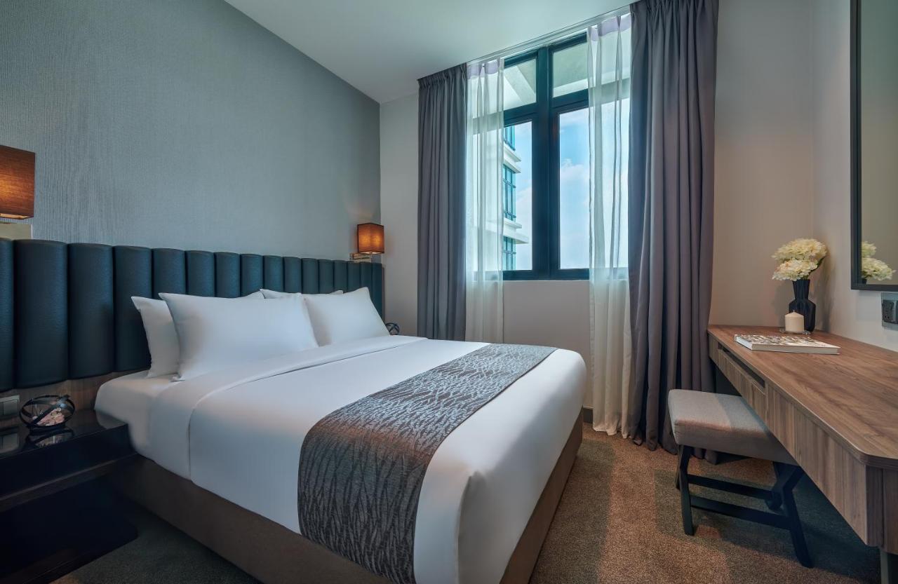 Mercure Living Putrajaya Exterior photo Deluxe Room