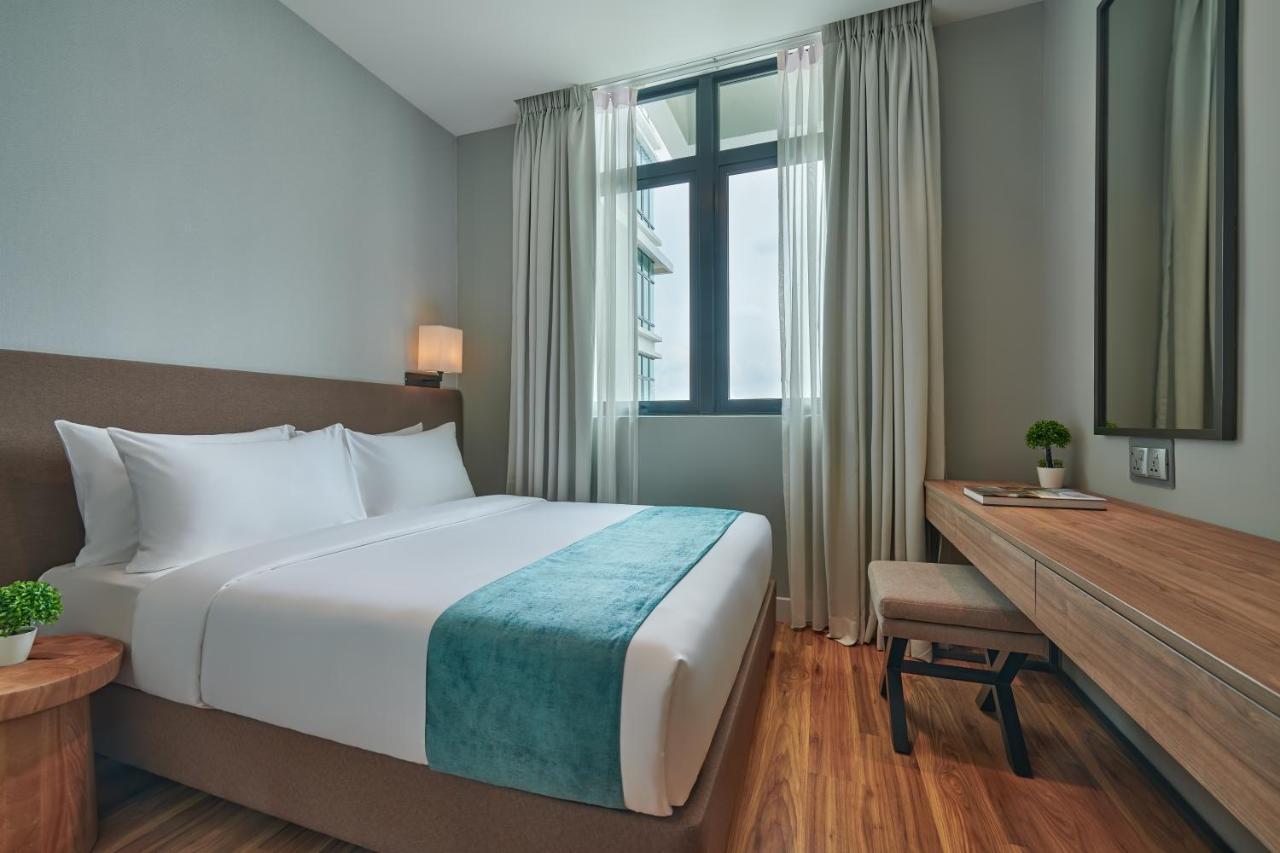 Mercure Living Putrajaya Exterior photo Deluxe Room