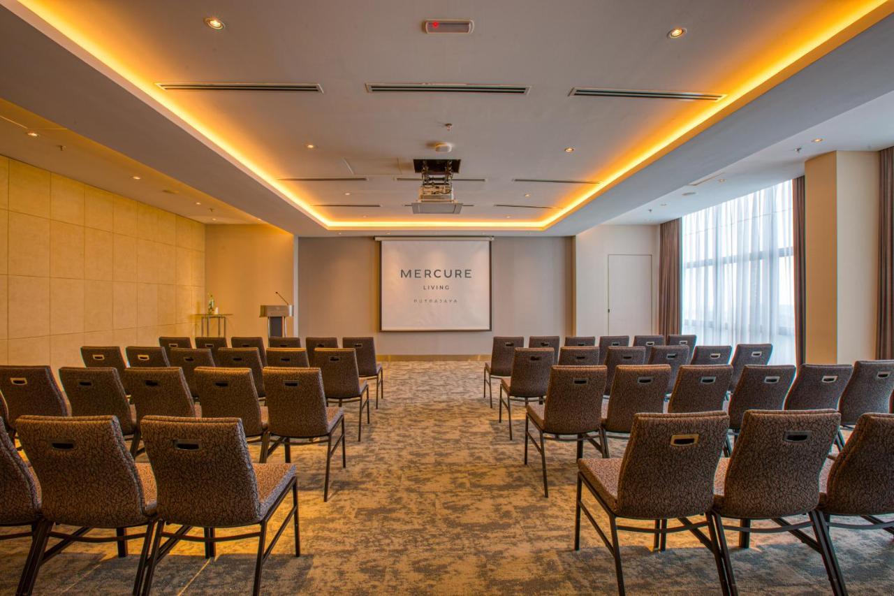 Mercure Living Putrajaya Exterior photo Meeting room